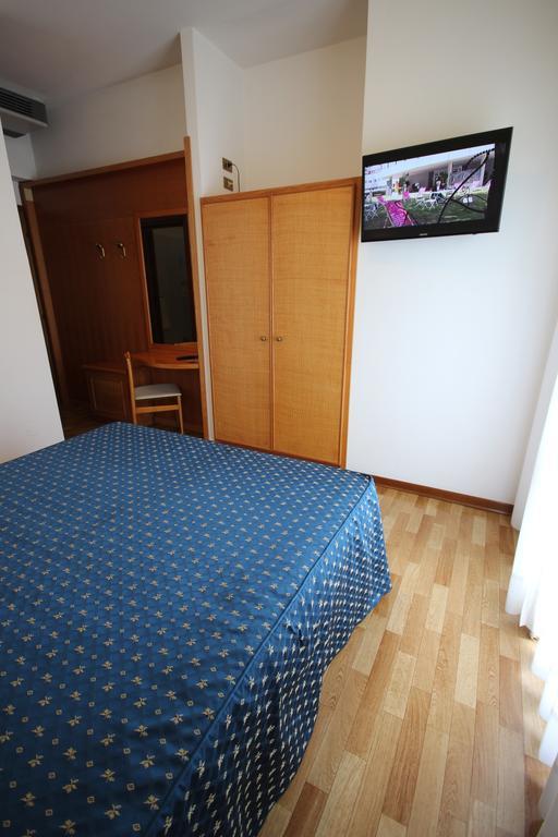 Hotel Roma Lido di Jesolo Oda fotoğraf
