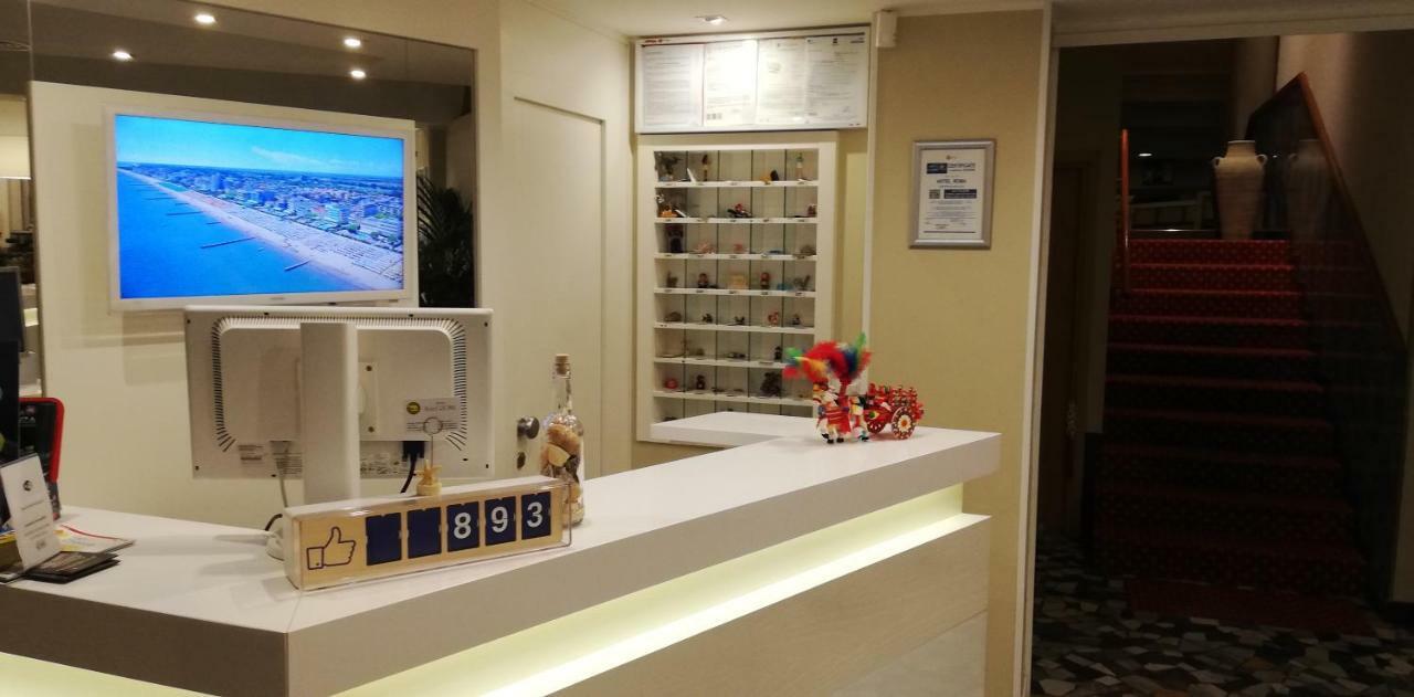 Hotel Roma Lido di Jesolo Dış mekan fotoğraf